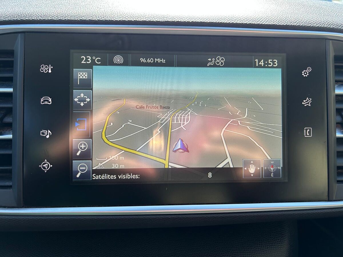 PEUGEOT 308 ALLURE 1.2 E-THP AUTO SPANISH LHD IN SPAIN 78000 MILES SUPERB 2015